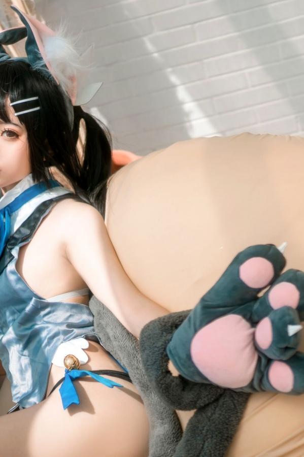 蠢沫沫  蠢沫沫-美游-魔法少女-伊莉雅 阳台兽耳萌系Cosplay性感私房写真第9张图片