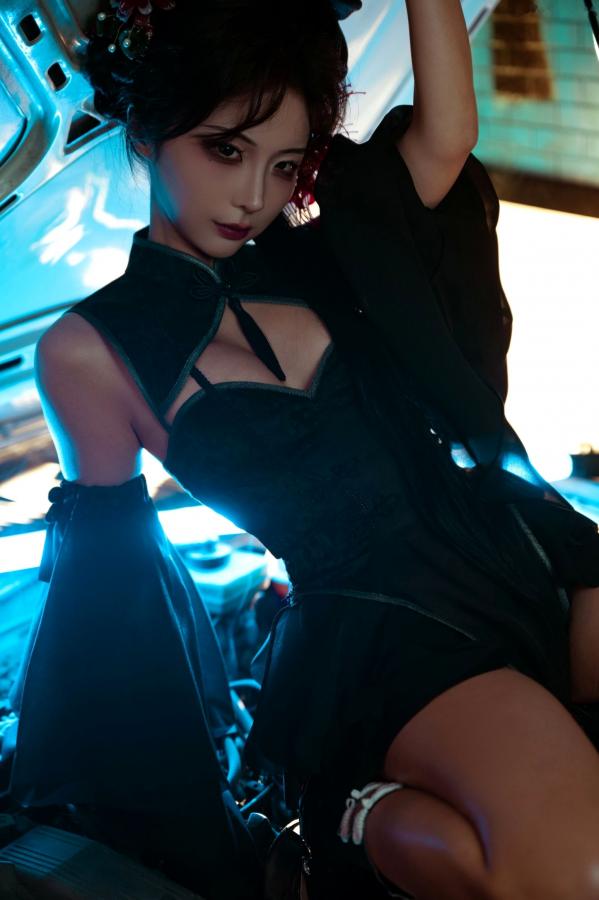 蠢沫沫  《蠢沫沫 - 蔻 少女后庭》国风古韵性感旗袍COS写真 唯美庭院仙气丝袜私房美图第15张图片