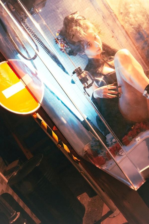 蠢沫沫  《蠢沫沫 - 蔻 少女后庭》国风古韵性感旗袍COS写真 唯美庭院仙气丝袜私房美图第24张图片