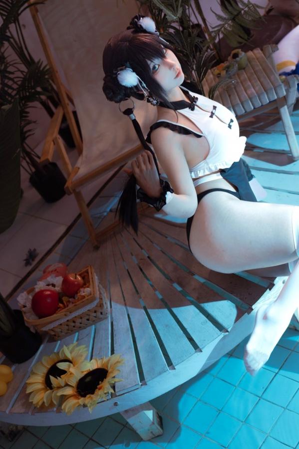 蠢沫沫  蠢沫沫-熊猫娘 独家二次元高叉旗袍美腿性感私房写真第29张图片