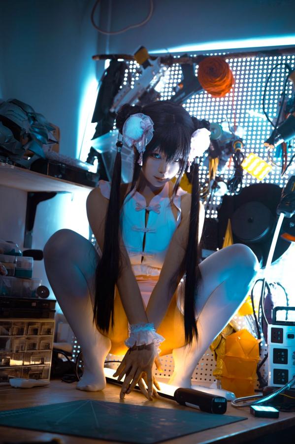 蠢沫沫  蠢沫沫-熊猫娘 独家二次元高叉旗袍美腿性感私房写真第100张图片