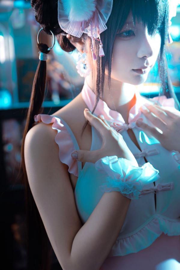 蠢沫沫  蠢沫沫-熊猫娘 独家二次元高叉旗袍美腿性感私房写真第102张图片
