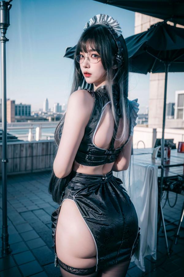    AI美女-拟实-哥特风眼镜女仆 极品爆乳皮革制服黑丝性感诱惑写真第33张图片