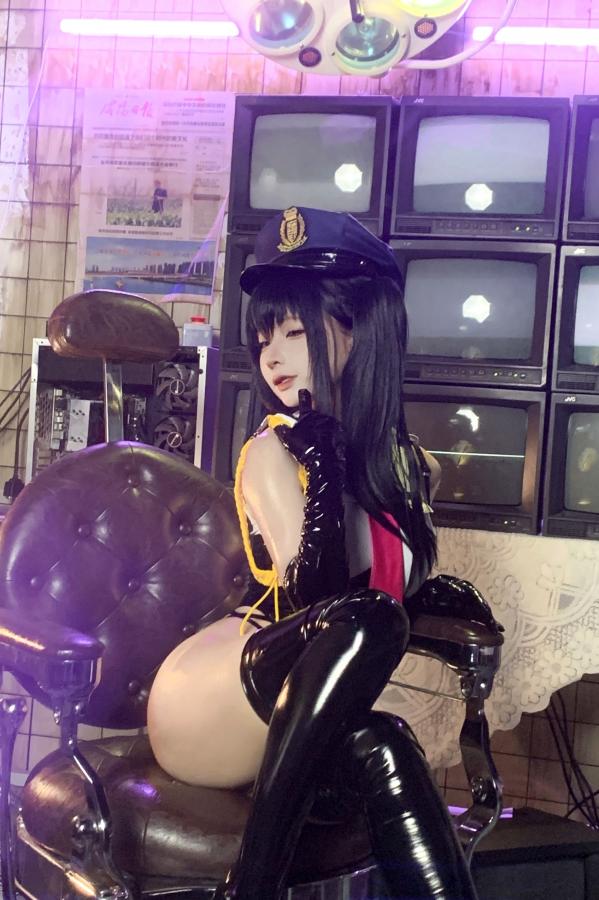 蠢沫沫  蠢沫沫-沙希女警性感皮衣制服Cosplay写真第128张图片