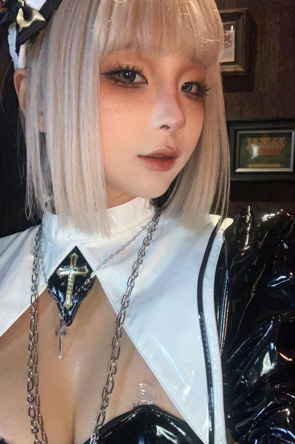 蠢沫沫  蠢沫沫 - 修女修道院漆皮私房写真 魅惑角色扮演性感女神第127张图片