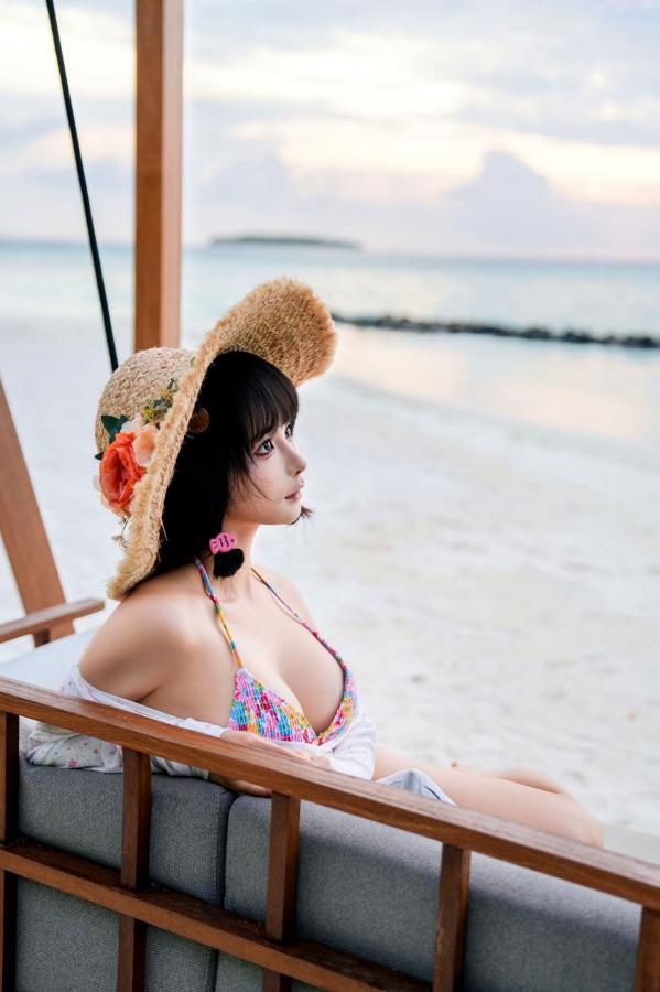 蠢沫沫  蠢沫沫-2025年11月自拍 海滩比基尼泳池湿身性感户外写真第167张图片