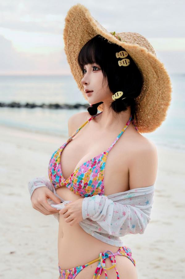 蠢沫沫  蠢沫沫-2025年11月自拍 海滩比基尼泳池湿身性感户外写真第169张图片