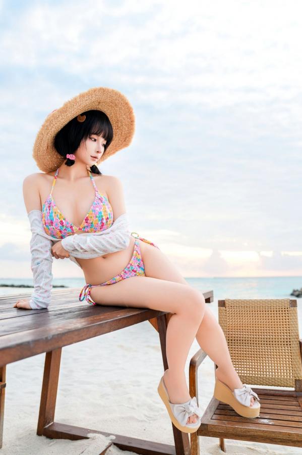 蠢沫沫  蠢沫沫-2025年11月自拍 海滩比基尼泳池湿身性感户外写真第182张图片
