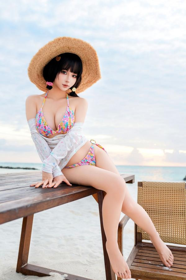 蠢沫沫  蠢沫沫-2025年11月自拍 海滩比基尼泳池湿身性感户外写真第184张图片