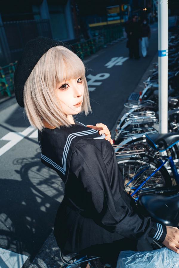 蠢沫沫  蠢沫沫-秋寻上 日系校服制服与大阪街拍性感写真第35张图片