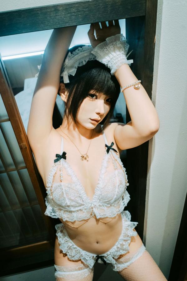 蠢沫沫  蠢沫沫-秋寻上 日系校服制服与大阪街拍性感写真第39张图片