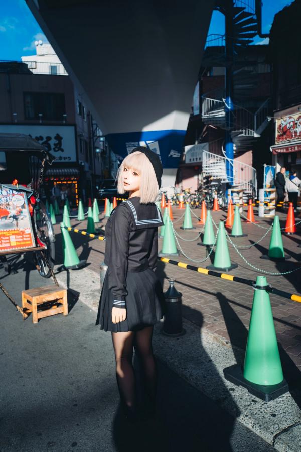 蠢沫沫  蠢沫沫-秋寻上 日系校服制服与大阪街拍性感写真第46张图片