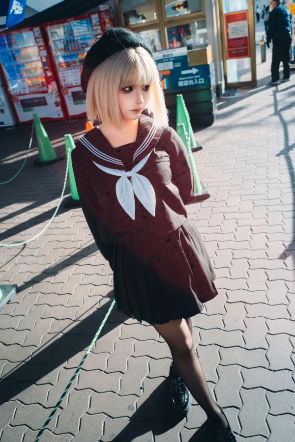 蠢沫沫  蠢沫沫-秋寻上 日系校服制服与大阪街拍性感写真第68张图片