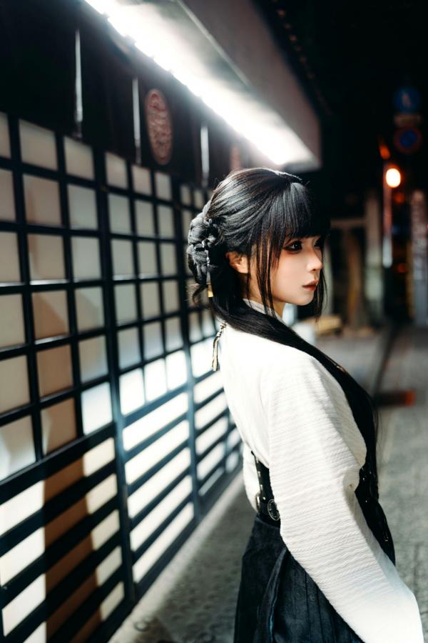 蠢沫沫  蠢沫沫-秋寻上 日系校服制服与大阪街拍性感写真第94张图片