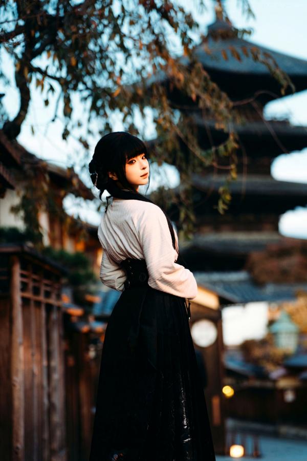 蠢沫沫  蠢沫沫-秋寻上 日系校服制服与大阪街拍性感写真第99张图片