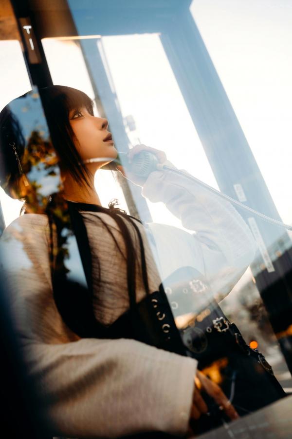 蠢沫沫  蠢沫沫-秋寻上 日系校服制服与大阪街拍性感写真第111张图片