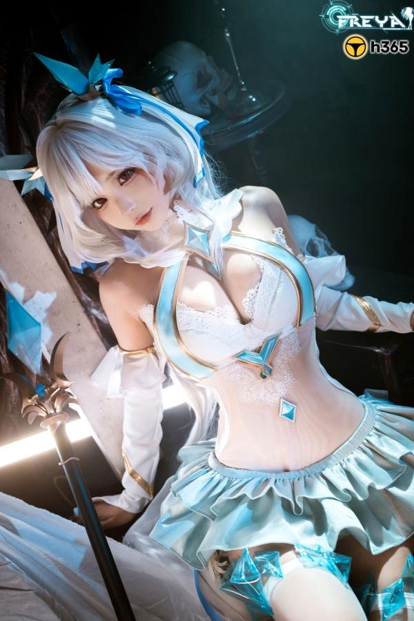 蠢沫沫  蠢沫沫-三月T3赠品《梦姬Freya》梦幻二次元Cosplay性感女神写真第7张图片