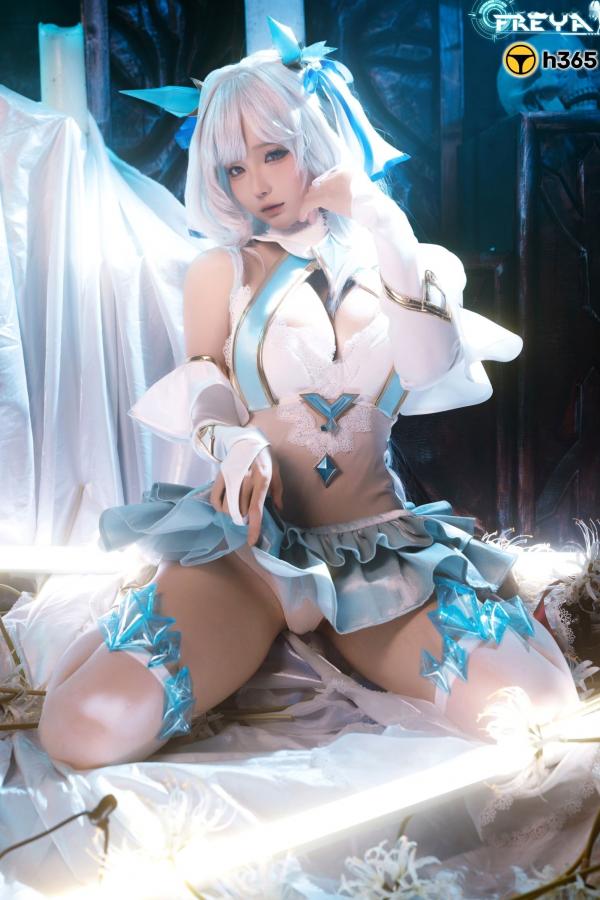 蠢沫沫  蠢沫沫-三月T3赠品《梦姬Freya》梦幻二次元Cosplay性感女神写真第11张图片