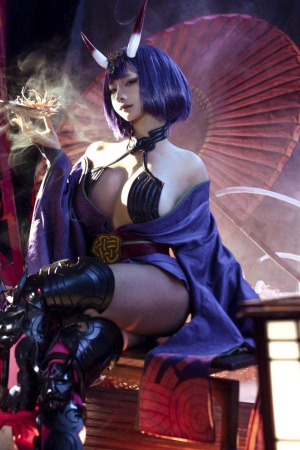 蠢沫沫  蠢沫沫-2025年09月自拍-4套 魅惑鬼姬Cosplay与黑丝校服写真第12张图片