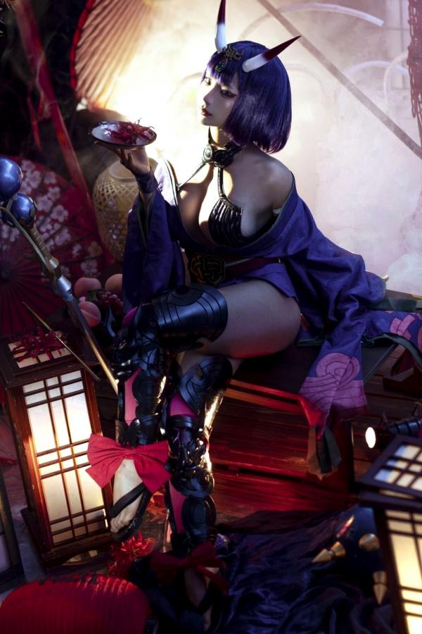 蠢沫沫  蠢沫沫-2025年09月自拍-4套 魅惑鬼姬Cosplay与黑丝校服写真第15张图片