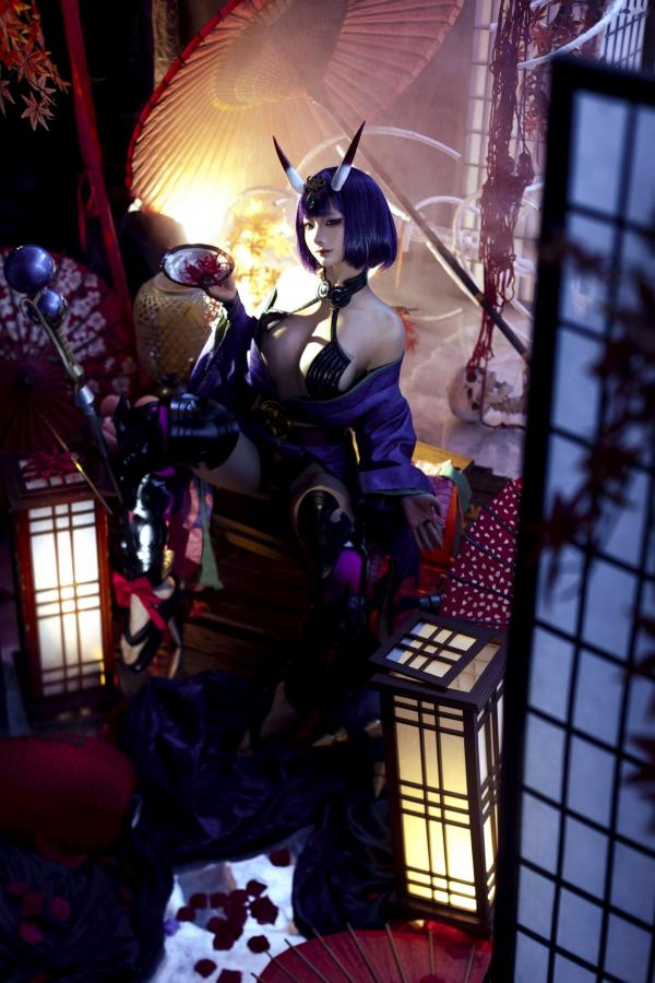 蠢沫沫  蠢沫沫-2025年09月自拍-4套 魅惑鬼姬Cosplay与黑丝校服写真第19张图片