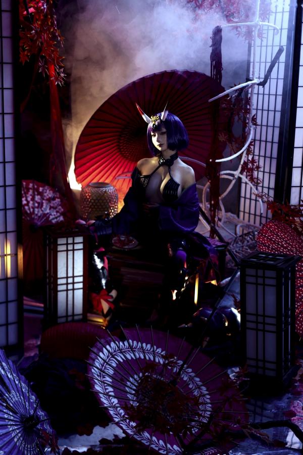 蠢沫沫  蠢沫沫-2025年09月自拍-4套 魅惑鬼姬Cosplay与黑丝校服写真第21张图片