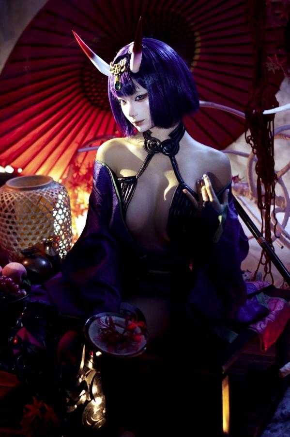 蠢沫沫  蠢沫沫-2025年09月自拍-4套 魅惑鬼姬Cosplay与黑丝校服写真第22张图片