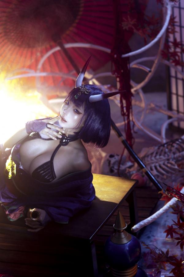 蠢沫沫  蠢沫沫-2025年09月自拍-4套 魅惑鬼姬Cosplay与黑丝校服写真第31张图片