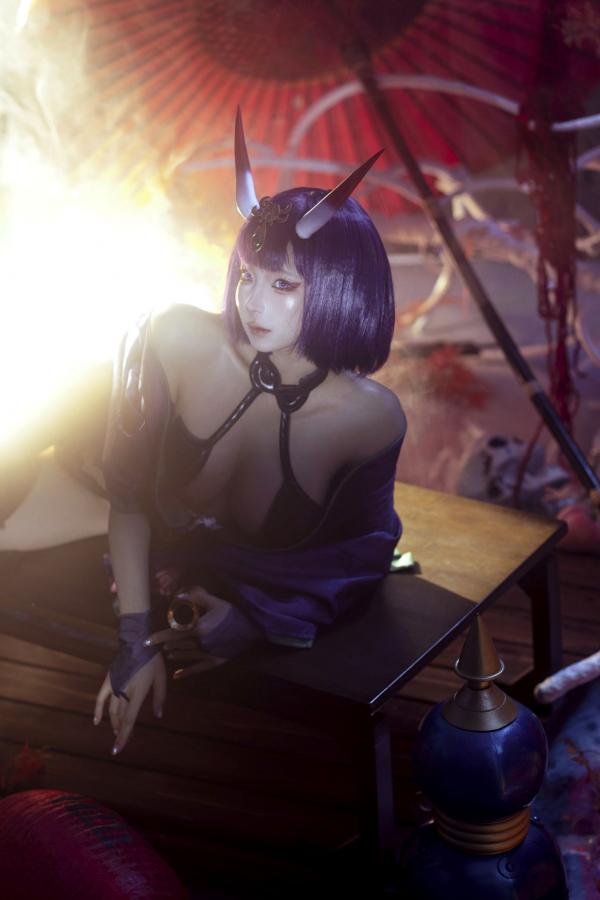 蠢沫沫  蠢沫沫-2025年09月自拍-4套 魅惑鬼姬Cosplay与黑丝校服写真第32张图片