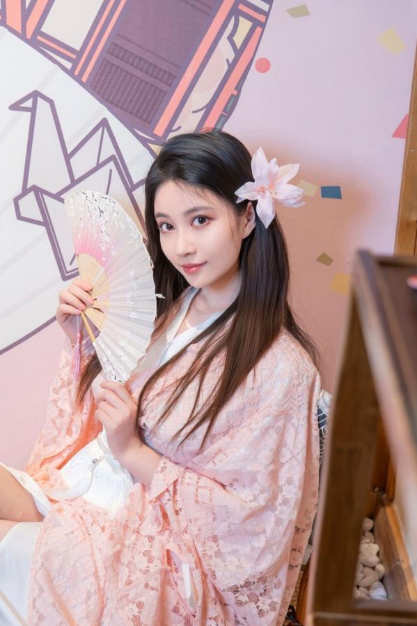 年年Nnian 年年  年年《漫花》户外桃花林和服性感大尺度写真 极品女神清新诱惑第57张图片