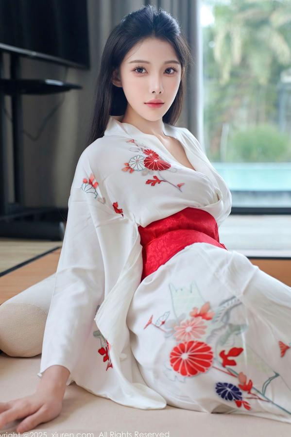 李霜 梨霜儿  XiuRen秀人网-10767-梨霜儿-白色日式和服粉色蕾丝内衣白丝美腿性感日系私房写真第8张图片