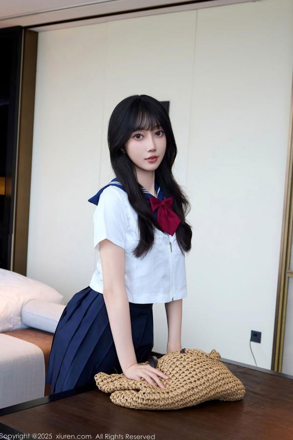    [秀人网XiuRen] NO.10766 玥儿玥er - 学院风JK水手服与黑丝美腿室内私房写真第1张图片