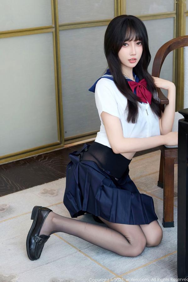    [秀人网XiuRen] NO.10766 玥儿玥er - 学院风JK水手服与黑丝美腿室内私房写真第45张图片