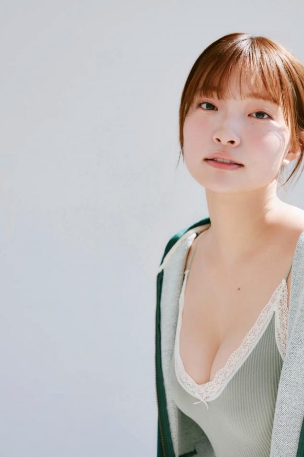    里仲菜月《おとなっちゃん！Vol.3》日本清纯写真 湿身比基尼与户外浴室诱惑第6张图片