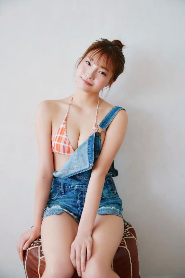    里仲菜月《おとなっちゃん！Vol.3》日本清纯写真 湿身比基尼与户外浴室诱惑第13张图片