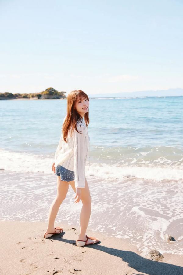    里仲菜月《おとなっちゃん！Vol.3》日本清纯写真 湿身比基尼与户外浴室诱惑第26张图片