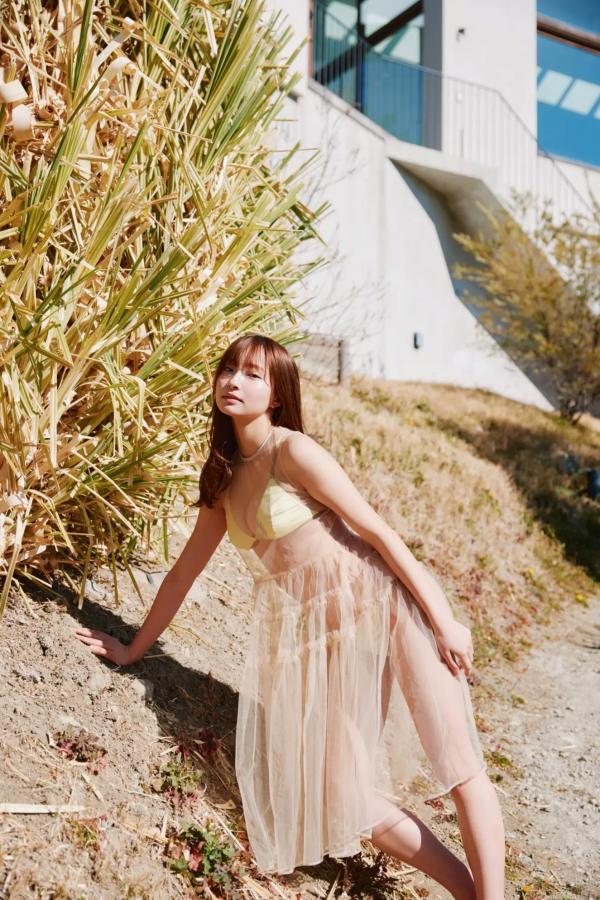    里仲菜月《おとなっちゃん！Vol.3》日本清纯写真 湿身比基尼与户外浴室诱惑第76张图片