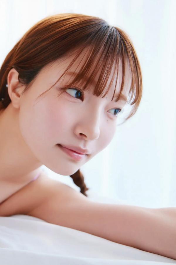   里仲菜月《おとなっちゃん！Vol.2》海边沙滩阳光清纯比基尼写真第29张图片