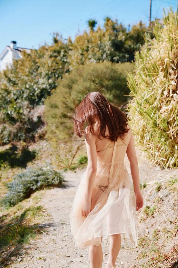    里仲菜月 - おとなっちゃん！Vol.1 日本清纯甜妹家居比基尼性感私房写真第1张图片