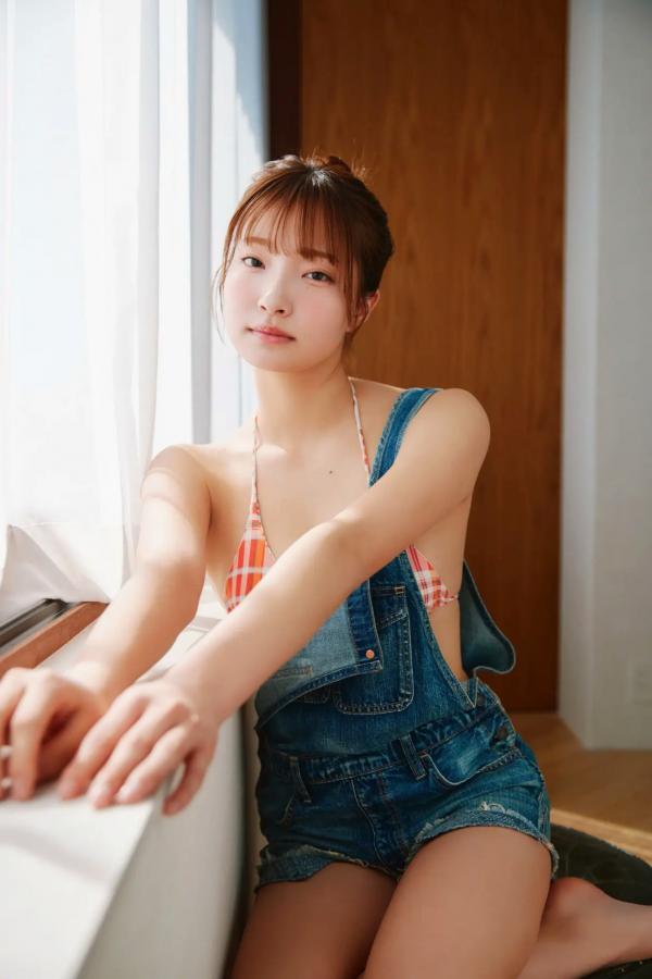   里仲菜月 - おとなっちゃん！Vol.1 日本清纯甜妹家居比基尼性感私房写真第33张图片