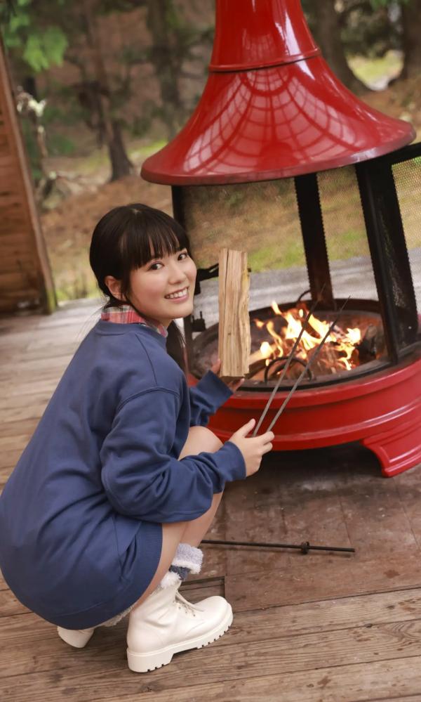    東雲うみ - キャンプであふれて 日本性感女神甜美私房内衣写真第6张图片