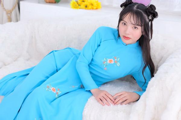    [Minisuka.tv] Mai Hyodo 兵藤まい - Regular Gallery Set 1.02 天蓝奥黛长裙清纯写真 治愈系甜美少女第24张图片