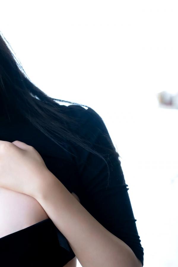    奥村梨穂 - 奇跡の神乳 vol.3 日本童颜巨乳女神性感比基尼湿身私房写真第39张图片