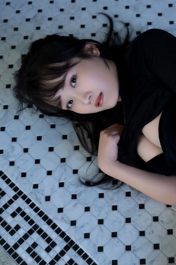    奥村梨穂 - 奇跡の神乳 vol.3 日本童颜巨乳女神性感比基尼湿身私房写真第44张图片