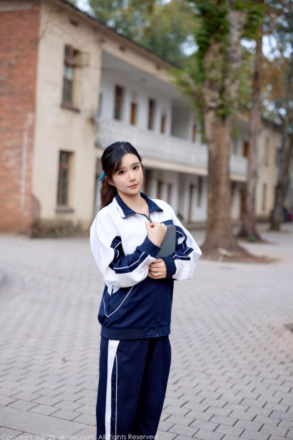    秀人网 NO.11103 小肉肉咪 - 校园风蓝白校服与红色内衣反差美感写真第6张图片