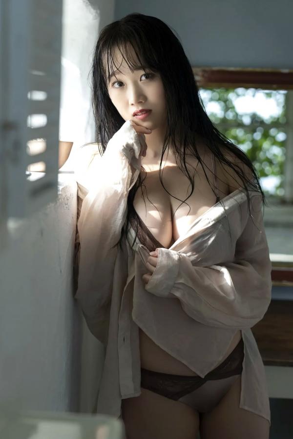    奥村梨穂《奇跡の神乳 vol.2》日本童颜巨乳女神浴室湿身性感内衣写真第36张图片