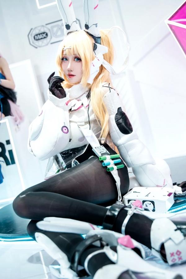    焖焖碳 - 交错战线 莉普斯 展会科技风二次元Cosplay写真第10张图片