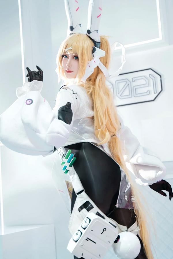    焖焖碳 - 交错战线 莉普斯 展会科技风二次元Cosplay写真第17张图片