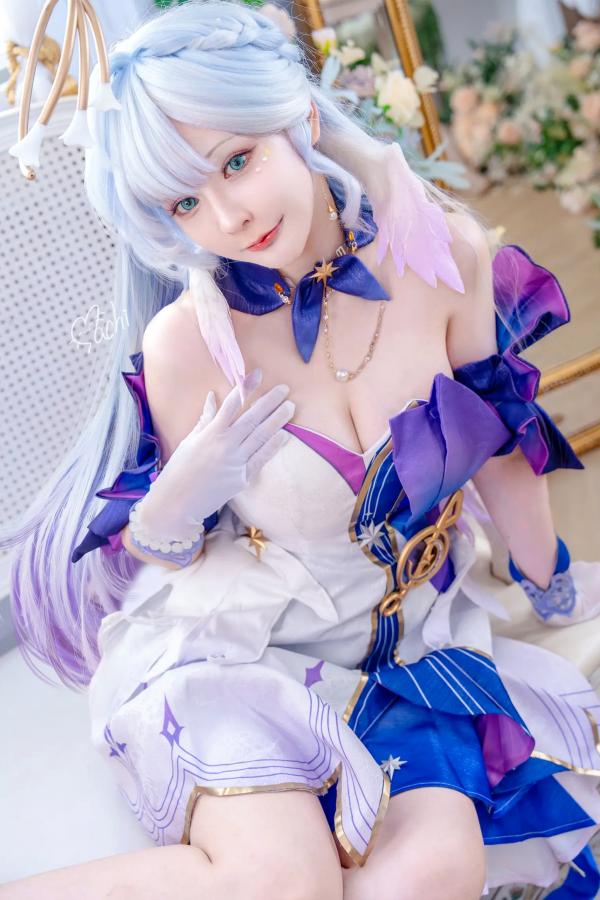    Machi馬吉 - Robin HonkaiStar Rail 知更鸟角色扮演性感美臀私房写真第2张图片