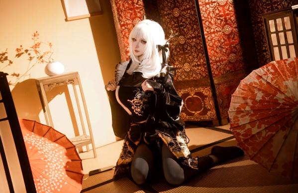    Seya-狮砸 - Nikke 布兰儿和服 日式和室黑丝优雅性感Cosplay写真第6张图片